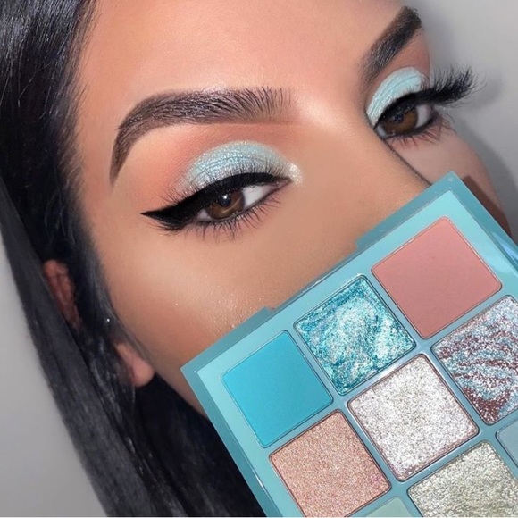 Huda Beauty Mint Pastel Obsession Eyeshadow Palette BNIB - Picture 8 of 16